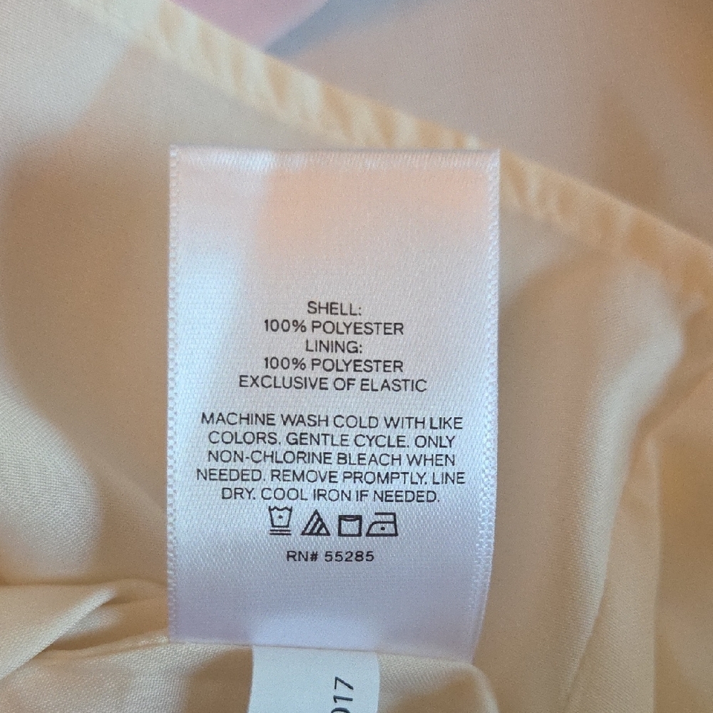 Express Cutout Cream And Floral Dress - Picture 5 of 5